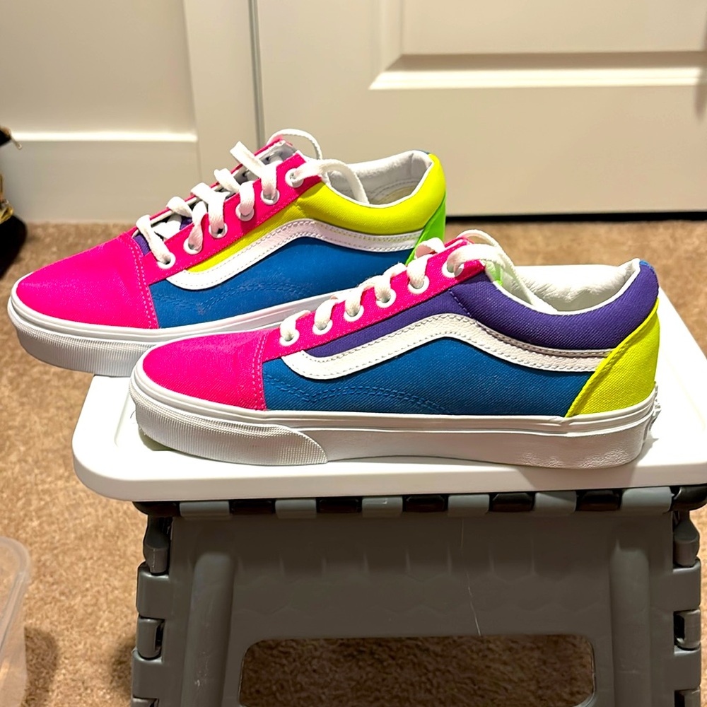 Brand new color block vans!